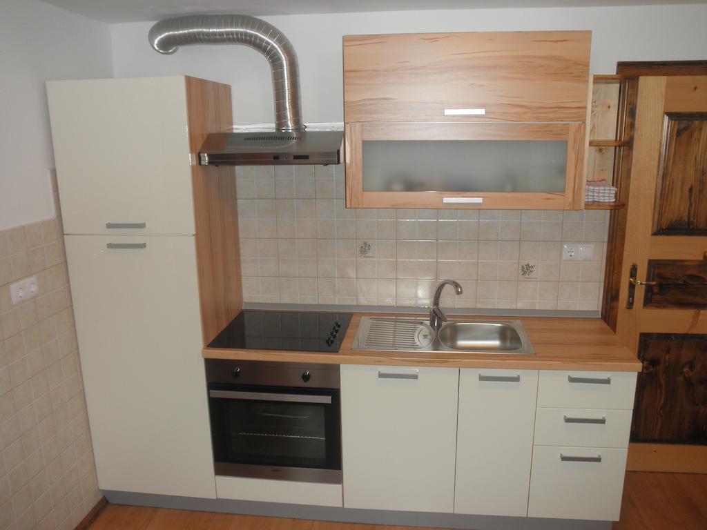 Apartments Cumar Cerkno Zimmer foto